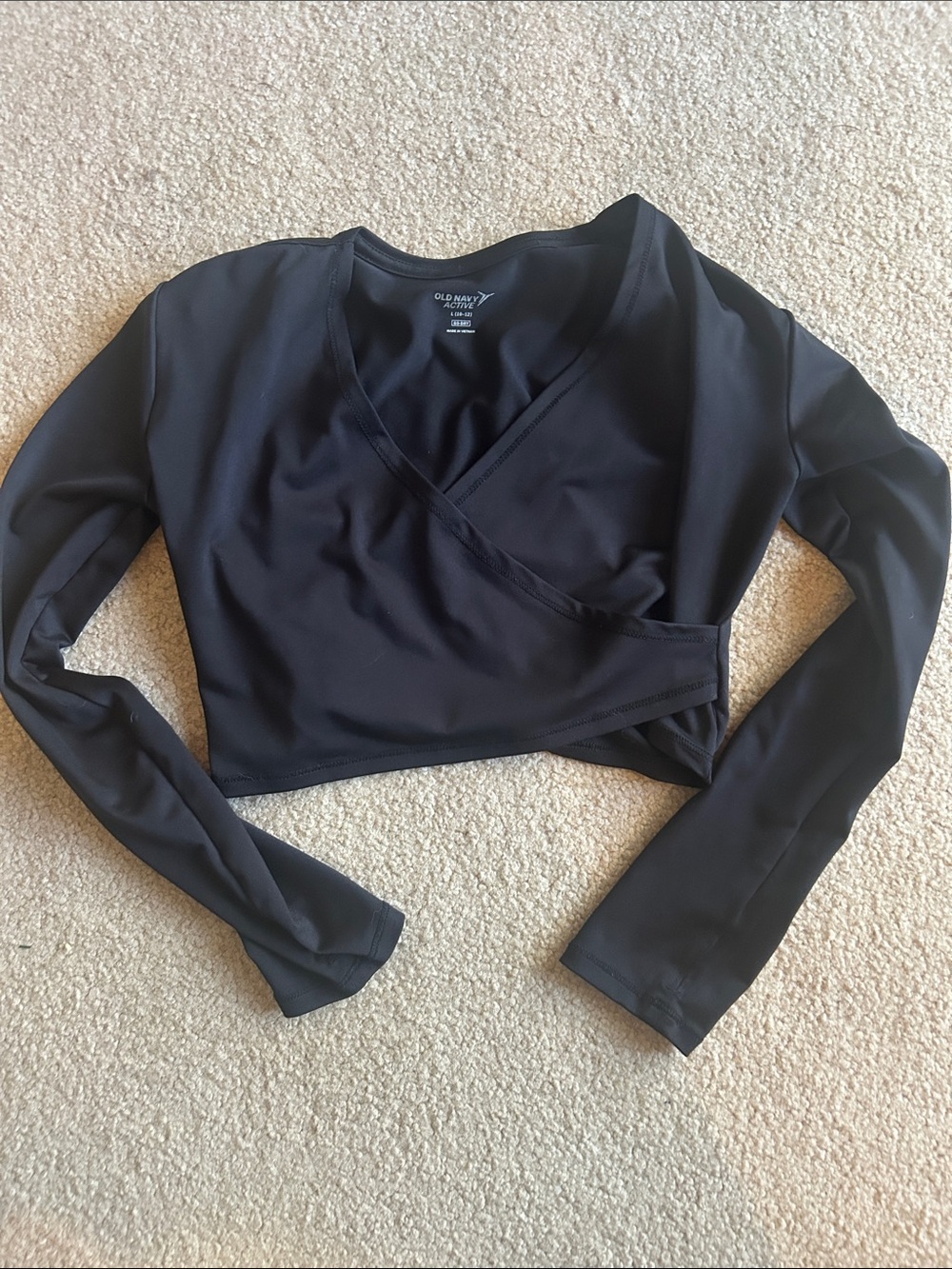 Old Navy Black Long-Sleeve Wrap-Style Crop Top